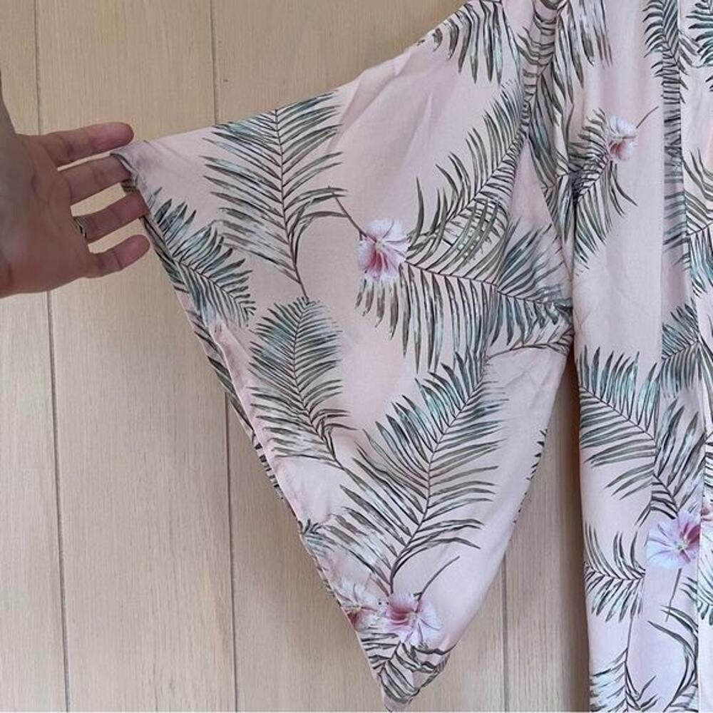 NWT Rory Frida Hawaiian Floral Kimono Flare Sleeve Blush Sz S Beach Boho Cover - Picture 4 of 10